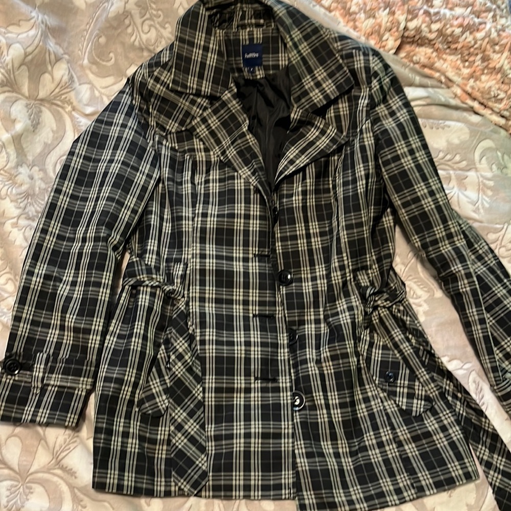 Cute fall spring jacket double button up